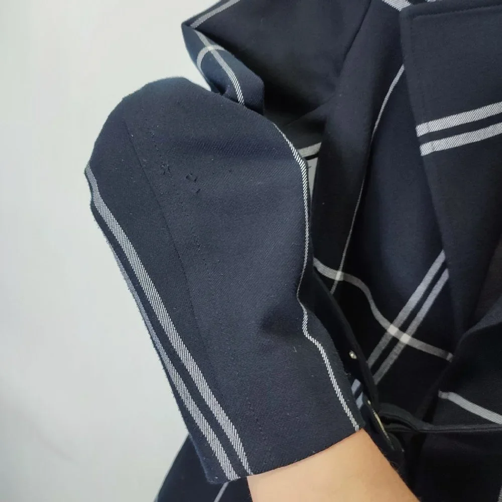 Club Monaco plaid coat dark blue white lines - Picture 7 of 13